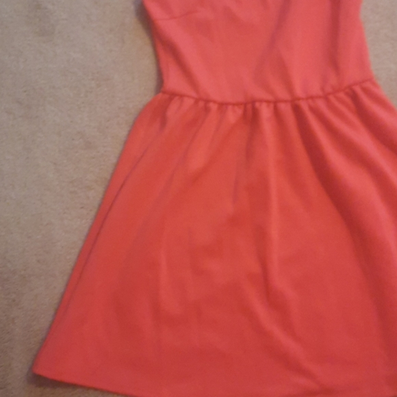 Dress - Picture 4 of 6